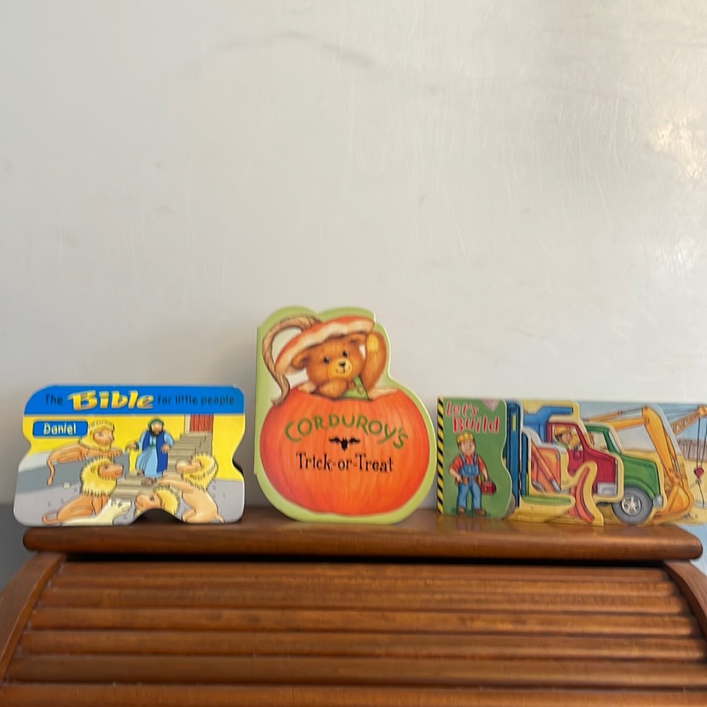 Board books 3 book bundle